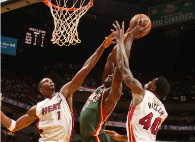 队非常紧凑 队非常紧凑