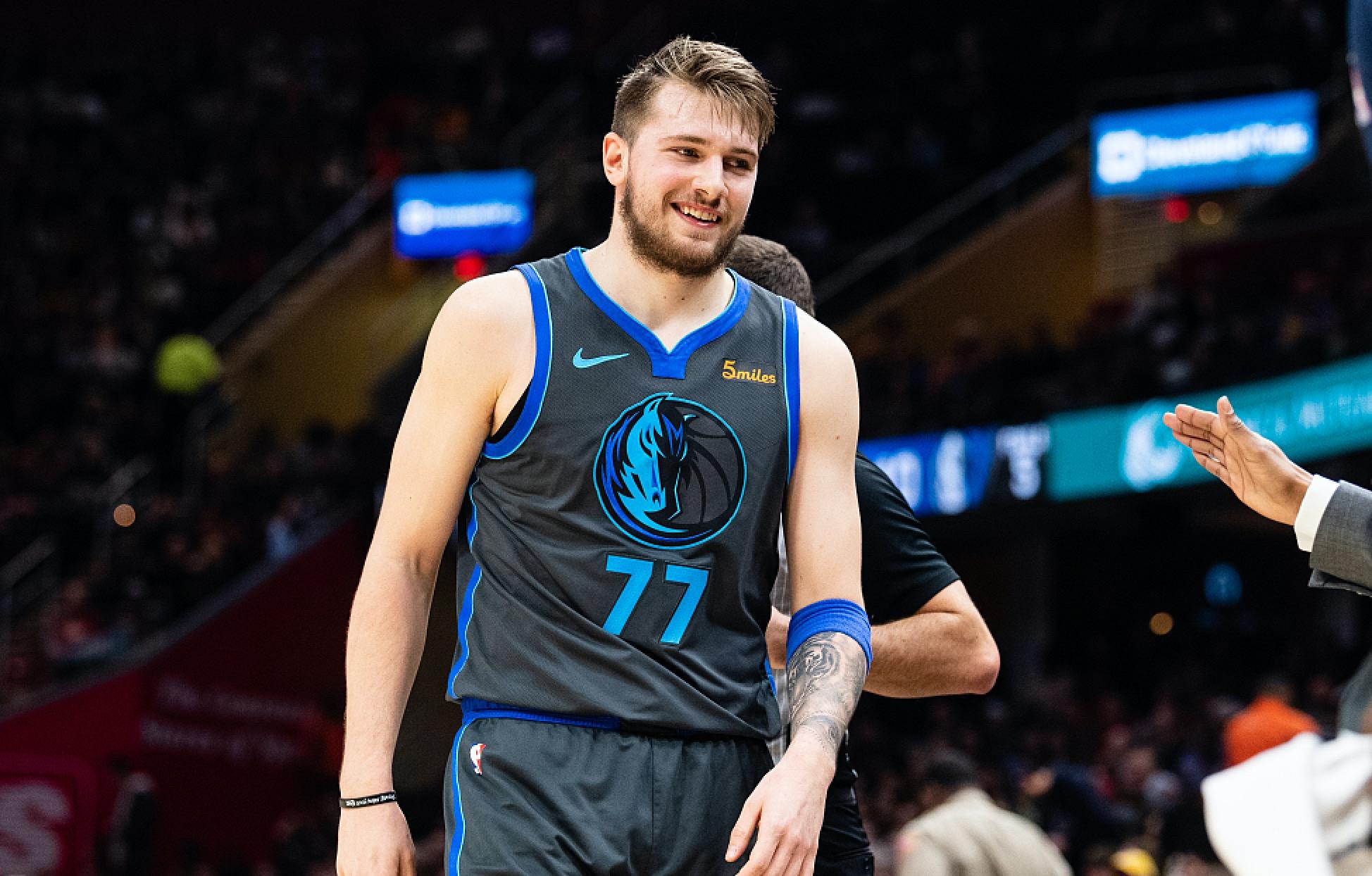 整个西部的 整个西部的